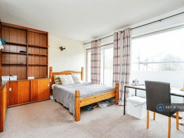 Headington Road, Headington, Oxford, OX3 5 bed terraced house to rent £3,430 pcm £792 pw