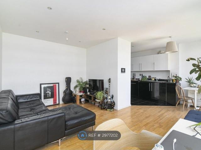 Headlam Street, London E1, 1 bed flat to rent, £2,000 pcm | PrimeLocation