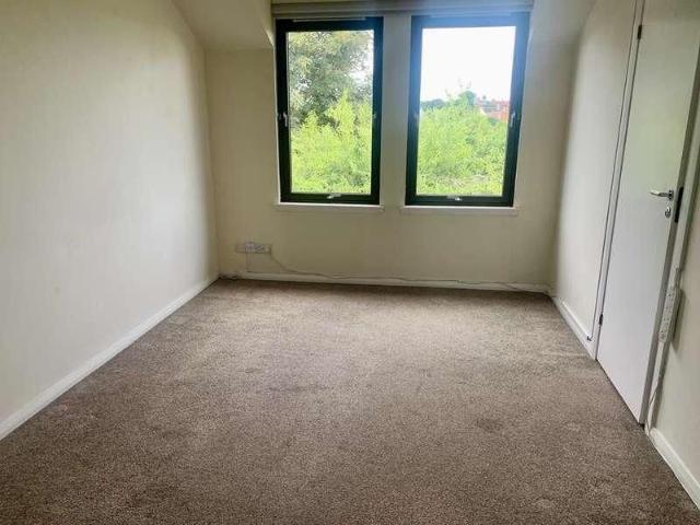 Headland Court, Top Floor, AB10