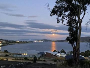 Rokeby, Hobart, Acton Park, Clarence, Clarence, Tasmania, Penguin Island, Cloudy Bay, Kingborough, Tasmania Island