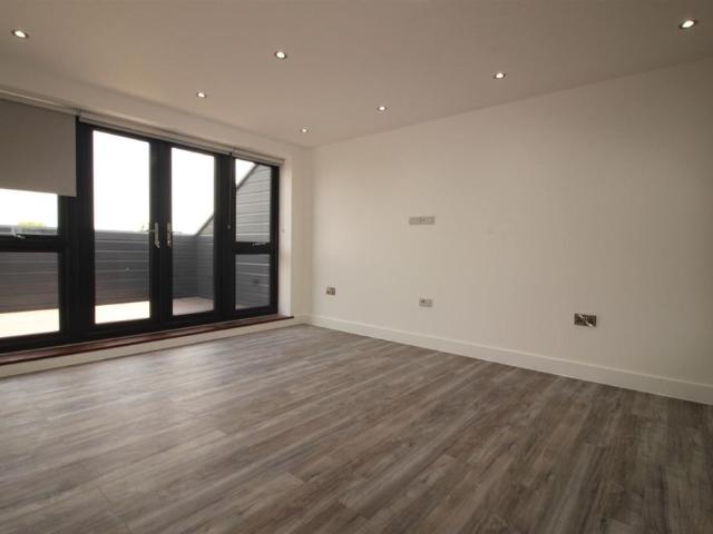 Headstone Road, Harrow HA1