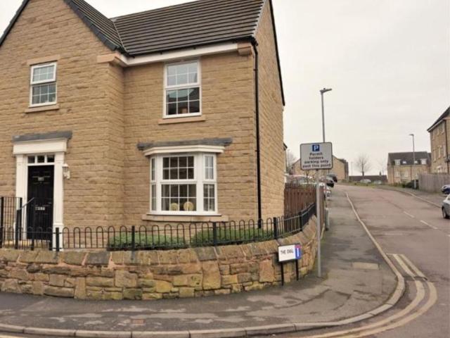 Healds Road, Dewsbury WF13, 4 bed detached house to rent, £1,450 pcm | PrimeLocation