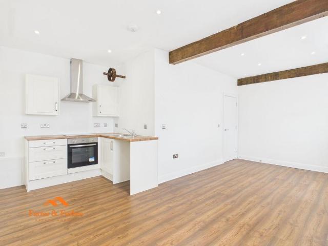 Healey Wood Road, Burnley BB11 1 bed apartment to rent £650 pcm £150 pw