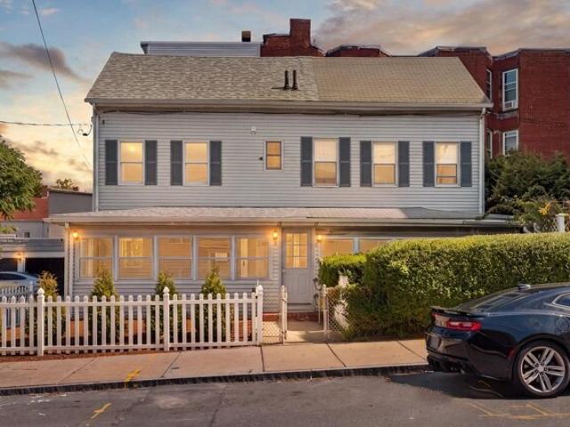 Heard St, Chelsea, Home For Sale