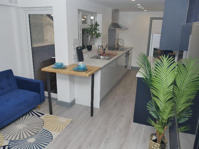 Hearsall Lane, Coventry CV5, 5 bed terraced house to rent, £525 pcm | PrimeLocation