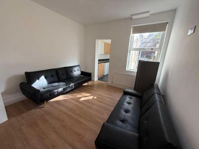 Hearsall Lane, Coventry, CV5