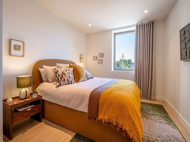 Heart Of Hale Lane, Tottenham, London N17, 2 bed flat to rent, £3,400 pcm | PrimeLocation