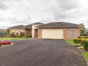 Koroit, Woolsthorpe - Equipped kitchen