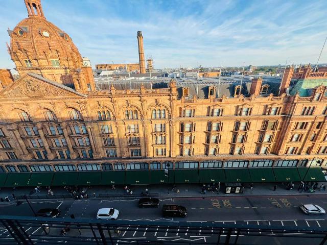 Heart of London, 92 Brompton Road, London, SW3 1ER, United Kingdom | 2 bed apartment for rent #133543770 | Rentberry