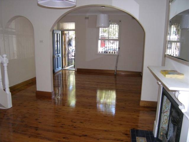 HEART OF PADDINGTON SPACIOUS TERRACE