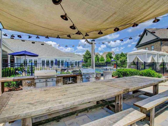 Heartwood at Lockwood Glen 2 Bedroom Apartment for Rent at 1001 Archdale Dr, Franklin, TN 37064