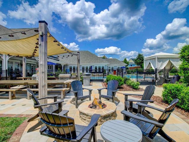 Heartwood at Lockwood Glen 2 Bedroom Apartment for Rent at 1001 Archdale Dr, Franklin, TN 37064
