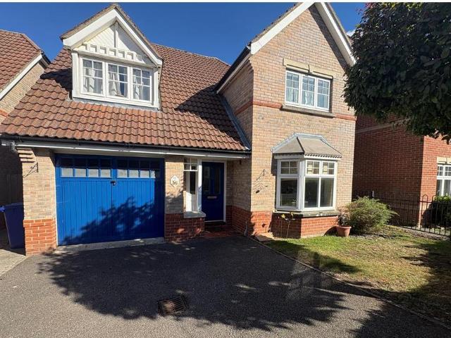 Heasman Close, Newmarket 4 bed detached house to rent £1,750 pcm £404 pw