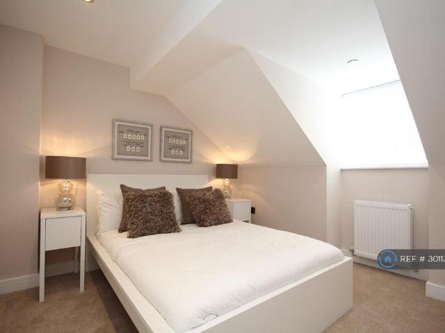 Heber St, Bristol, BS5 3 bed terraced house to rent £1,795 pcm £414 pw