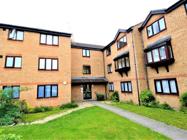 Heberden Court, Purfleet On Thames 1 bed flat to rent £1,000 pcm £231 pw