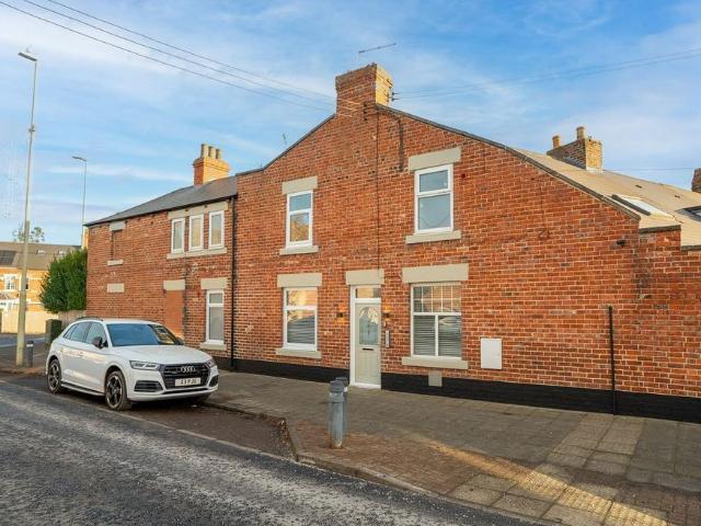 Hedworth Lane, Boldon Colliery NE35 6 bed house of multiple occupation to rent £650 pcm £150 pw