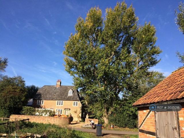 Heddington, Calne, SN11 1 bed in a house share to rent £860 pcm £198 pw