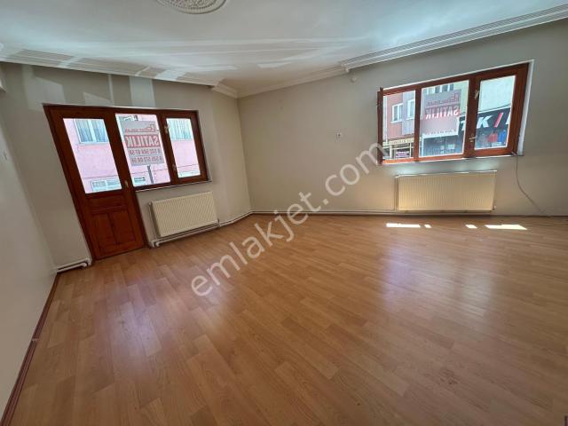 Hedef Emlak'tan Ulu Camii Civarı 2+1 Satılık Daire