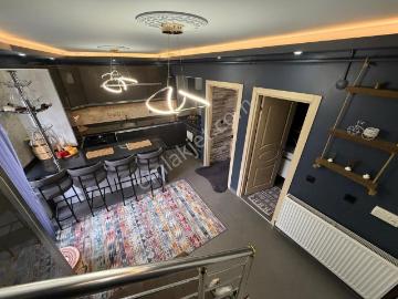 Hedef Emlak'tan Çarşıda Satılık Ultra Lüx Eşyalı 2+1 Loft Daire