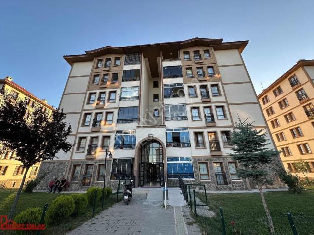 Hedef Emlak'tan Danişmentgazi 1. Etapta Satılık 3+1 Daire