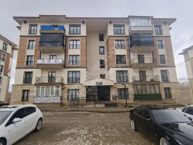 Hedef Emlaktan Danişmentgazi 3.etap Tokıde Satılık Daire