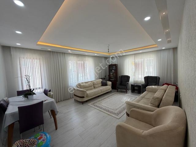 Hedef Emlak'tan Gökmedrese Civarı 3+1 Satılık Lux Daire
