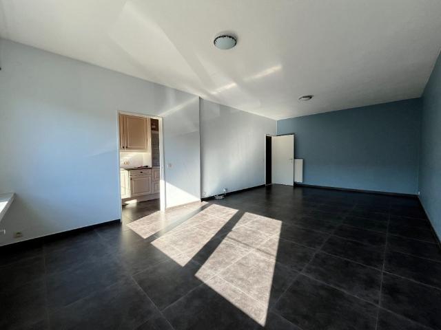 Hedendaags 2 slpk appartement met garagebox