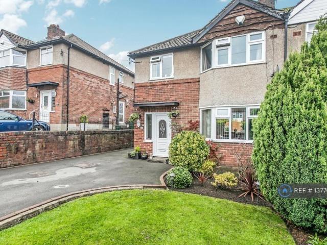 Hedge Way, Bradford, BD8 3 bed semi detached house to rent £1,095 pcm £253 pw