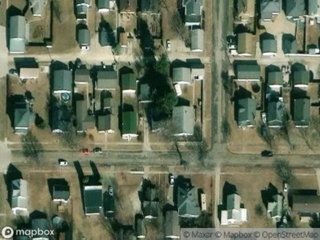 Hedge Ave