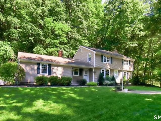 Hedgehog Ln, Simsbury, Home For Sale