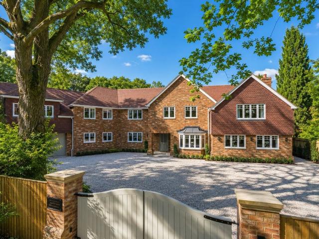 Hedgerley Lane, Gerrards Cross SL9, 6 bed detached house to rent, £15,000 pcm | PrimeLocation