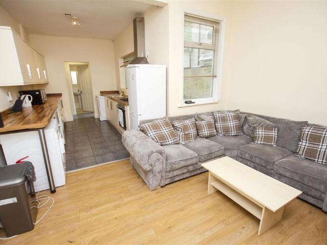 Heeley Road, Birmingham B29 6 bed house to rent £437 pcm £101 pw