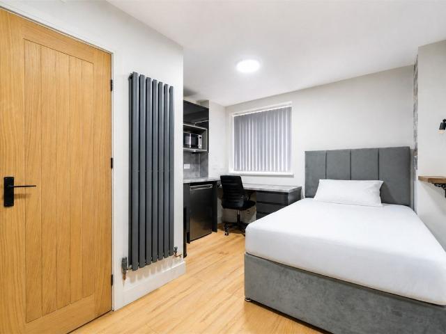 Heeley Road, Birmingham B29, 6 bed shared accommodation to rent, £780 pcm | PrimeLocation