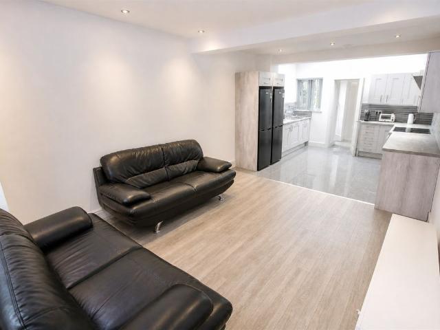 Heeley Road, Birmingham B29, 7 bed shared accommodation to rent, £581 pcm | PrimeLocation