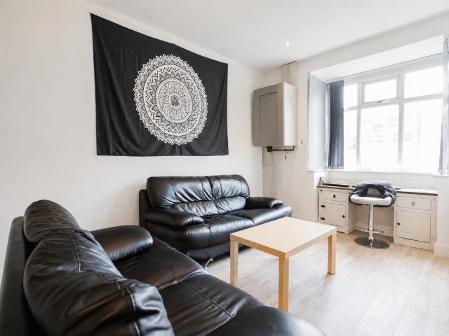 Heeley Road, Birmingham B29, 7 bed shared accommodation to rent, £507 pcm | PrimeLocation