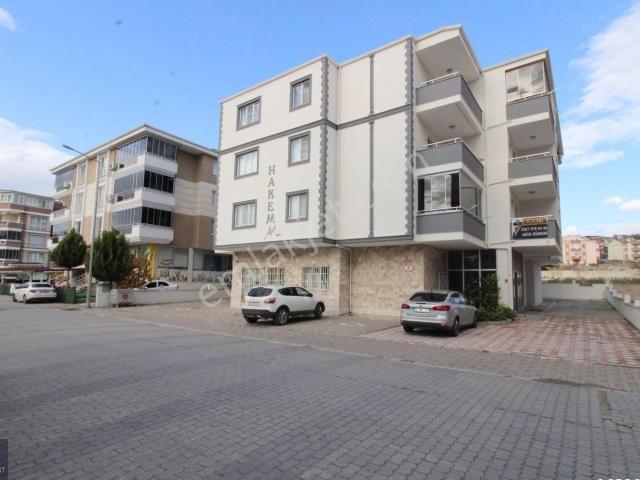 Hega İnvest toygar M. 3+1 Asansörlü Arakat Geniş Ebeveyn Banyolu
