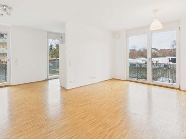 HEGERICH: Moderne 2 Zimmer Hochparterre Wohnung in Unterschleißheim!