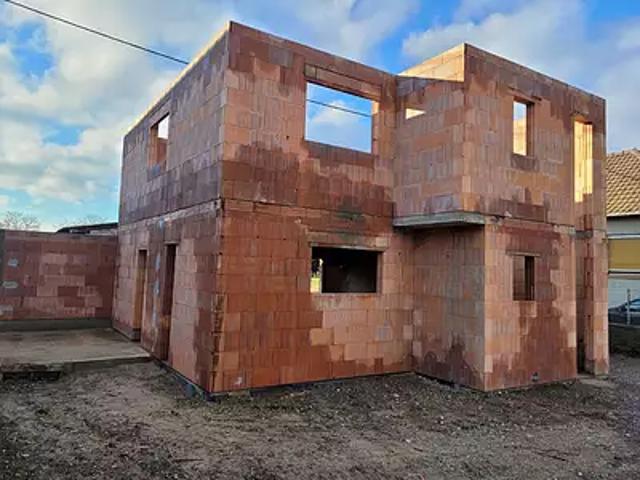 Heiteren 68600 Achat / Vente maison 6 pièces t6 au dernier étage