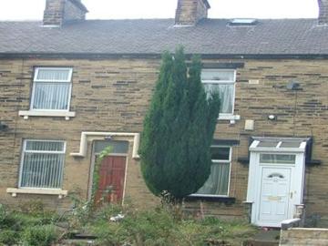 Heidelberg Road, Bradford BD9, 3 bed terraced house to rent, £795 pcm | PrimeLocation