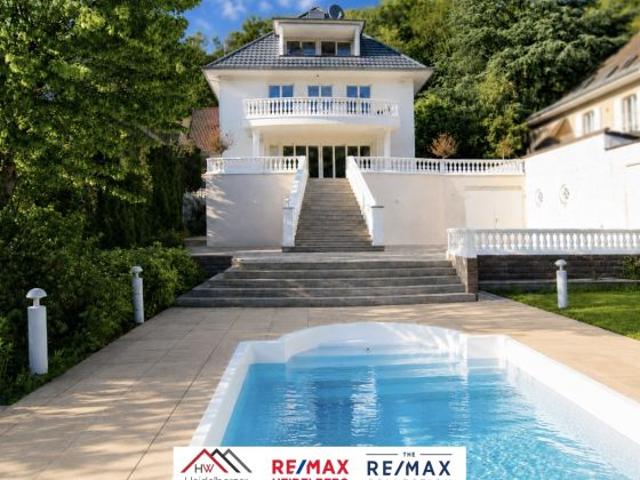 Heidelberger Residenztraum mit Neckarblick, Pool und eindrucksvoller Eleganz
