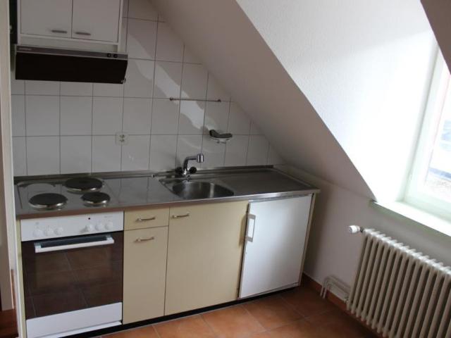 Heimelige 3 Zimmer Dachwohnung in Liestal, nähe Spital/Stedtli