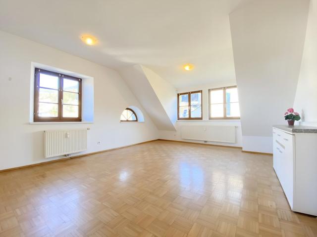 Heimelige 2 Zimmerwohnung in Thüringen zu Vermieten!