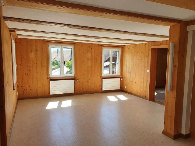 heimelige, zentrale Wohnung in einem sanierten Bauernhaus