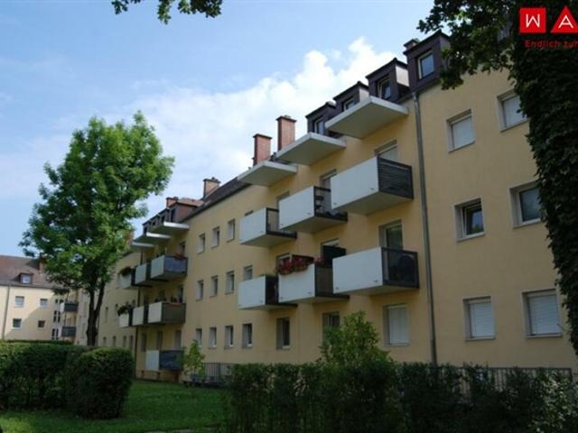Heimkommen und wohlfühlen ansprechende 2 Raum Wohnung mit Balkon in zentrumsnaher Grünlage, am Bindermichl mitten in Linz! Optimale Infrastruktur vorhanden!