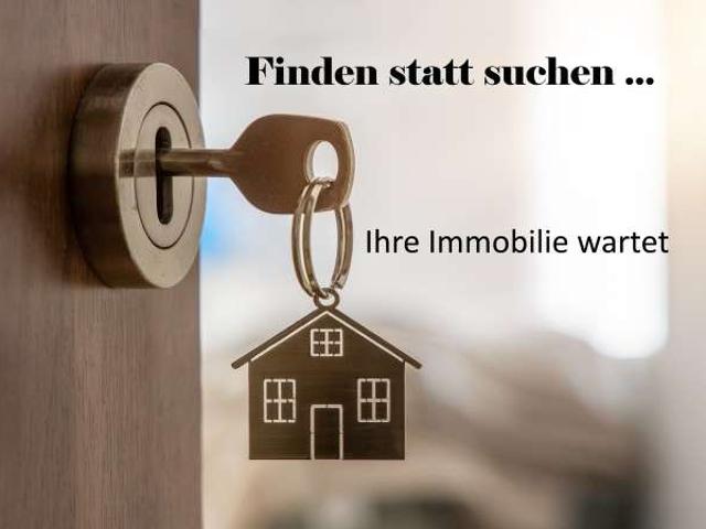 Heimkommen und Wohlfühlen Freistehendes Einfamilienhaus mit Garten
