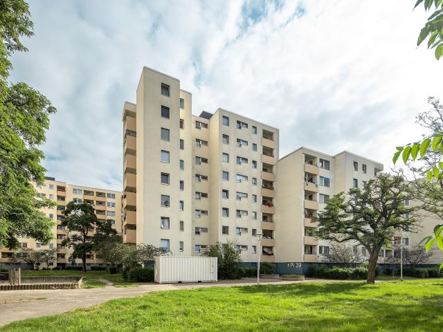 Heimwerker aufgepasst: 3 Zimmer Wohnung in Staaken ab sofort!