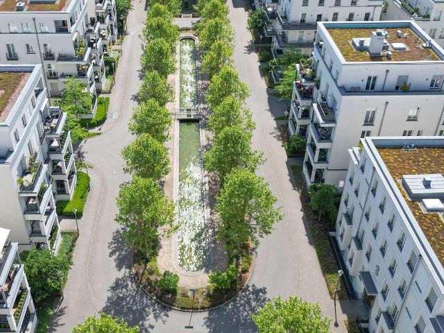 Heinrich Heine Gärten: Die Privatsphäre eines Hauses und der Komfort einer Wohnung