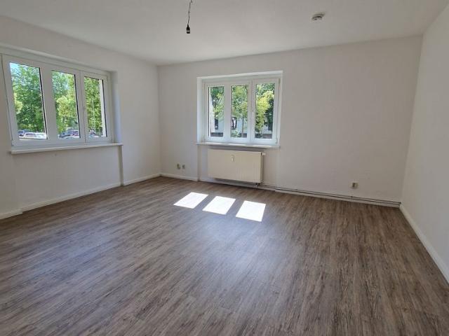 Heiße TAGE Cooler DEAL: Leben im grünen Stadtteil Cracau und jetzt zwei Kaltmieten sparen