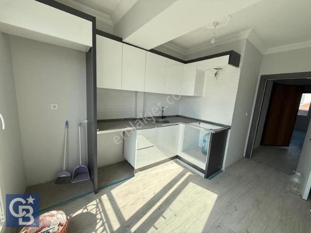 Helvacıda 2+1 Kapalı Mutfak Arakat Satılık Daire