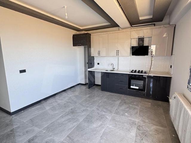 Helvacı'da Sıfır 1+1 Kiralık Daire Asansörlü Ankastreli